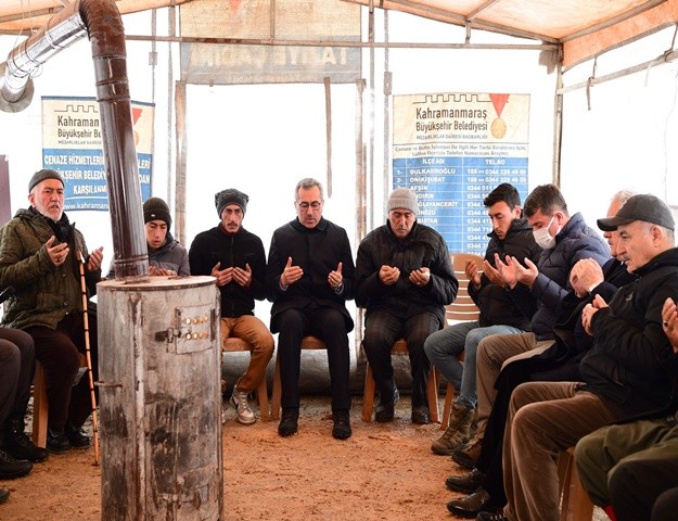 Başkan Güngör’den Yılmaz Ailesine Taziye Ziyareti