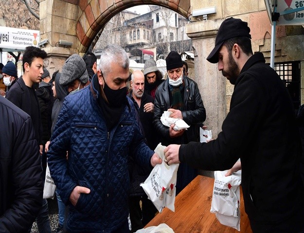 Tüm Camilerde Mevlid-i Şerif Okundu