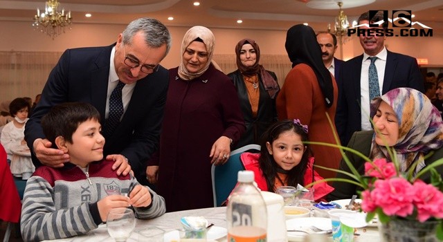 “Şehit ve Gazi Ailelerimizin Yanındayız” 