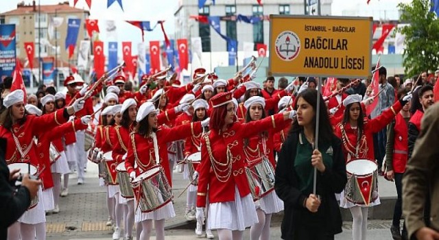 Bağcılar’da 19 Mayıs’a Yakışır Coşkulu Kutlama