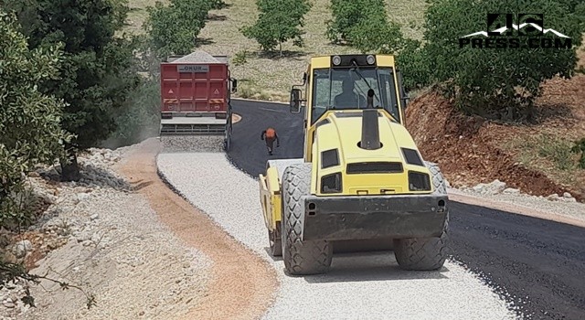 Büyükşehir, Pazarcık Büyüknacar Grup Yolunu Yeniliyor
