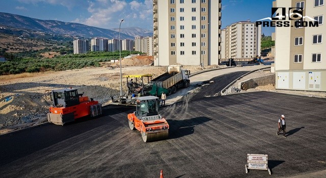 Dulkadiroğlu elediyesi’nden Yenikente’te Asfalt Çalışması