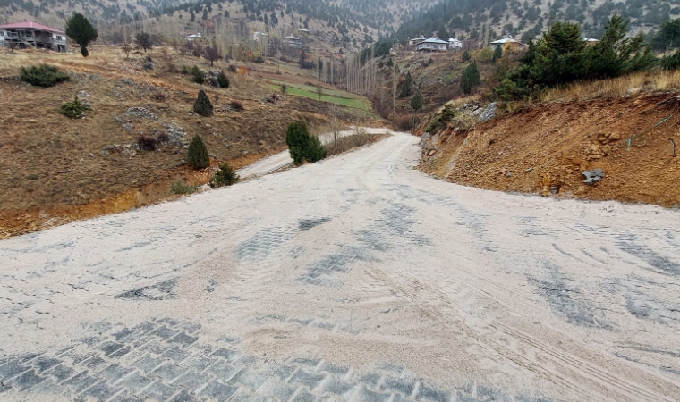 Büyükşehir’le Göksun Kırsalının Ulaşım Standardı Artıyor