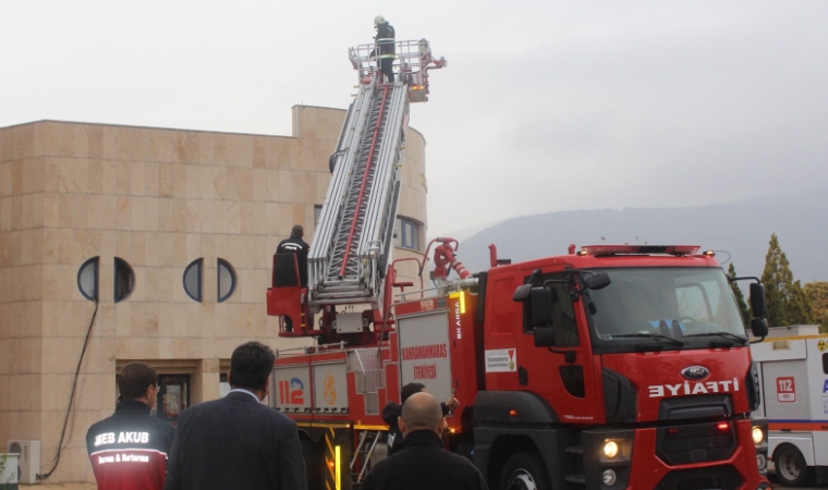 KSÜ’de Acil Durum Tahliye ve Kurtarma Tatbikatı Gerçekleştirildi