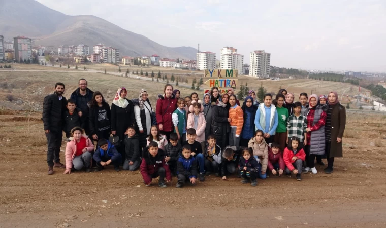 Babalarının hatırasını, diktikleri fidanlarda yaşatacaklar