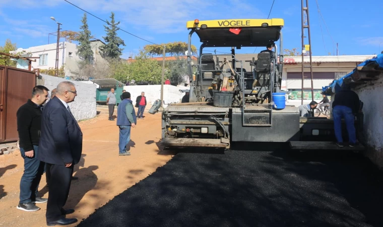 Pazarcık’ta asfalt sezonu tüm hızıyla sürüyor