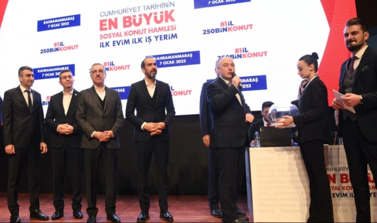 Başkan Güngör, İlk Evim İlk İş Yerim Kura Çekimi Törenine Katıldı