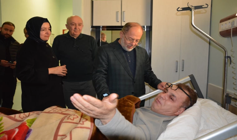 Eski Bakanlarından Depremzedelere ve KSÜ'ye Ziyaret