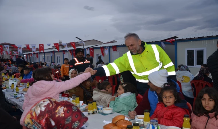 Çekmeköy Belediyesi Afşin’de İftar Programı Düzenledi