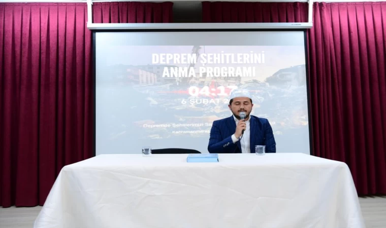 Depremde Hayatını Kaybedenler Dualarla Anıldı