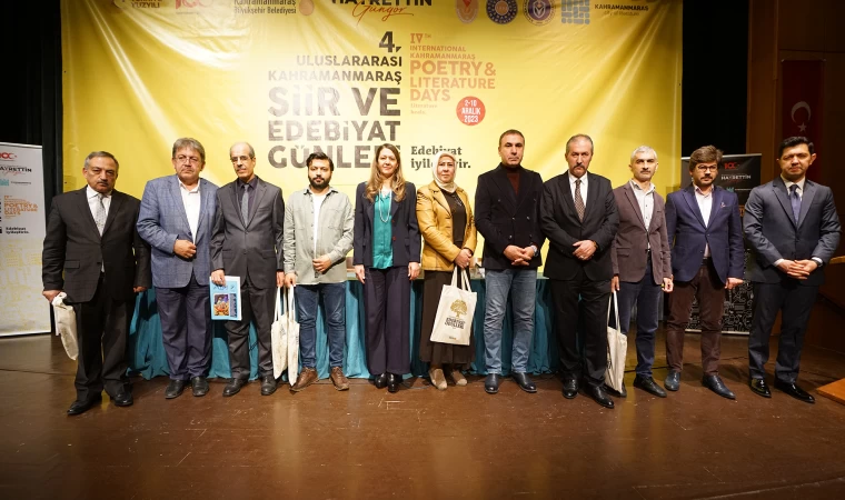 Şiir ve Edebiyat Günleri’nde ‘Edebiyatın Kayıpları’ Anıldı