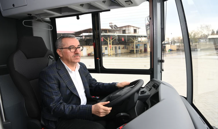 Büyükşehir 10 Yeni Hibrit Otobüsle Toplu Taşımada Standardı Artırıyor