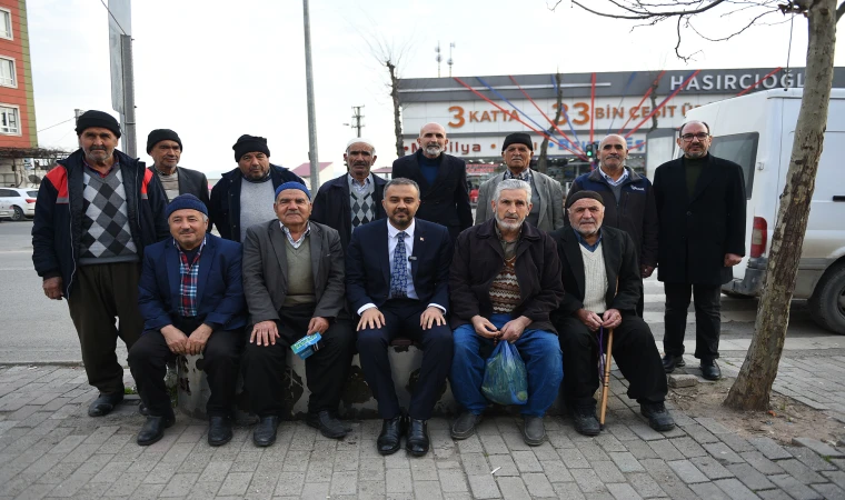 Başkan Adayı Toptaş, Piri Reis Mahallesi’nde Esnaf ve Vatandaşlarla Buluştu