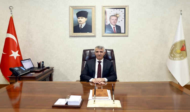 Vali Ünlüer'den Çanakkale Zaferi Mesajı