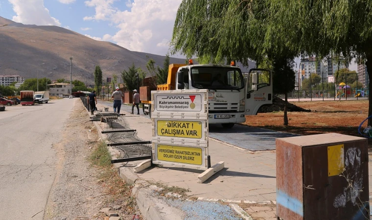 Büyükşehir, Elbistan’daki Millet Bahçesini Yeniliyor