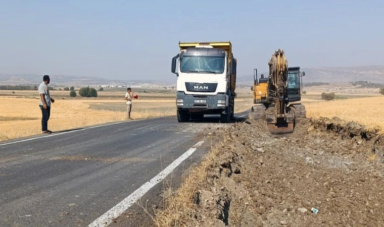 Büyükşehir’den Maksutuşağı’na Konforlu Ulaşım; Yolun Genişliği 2 Katına Çıkarılıyor