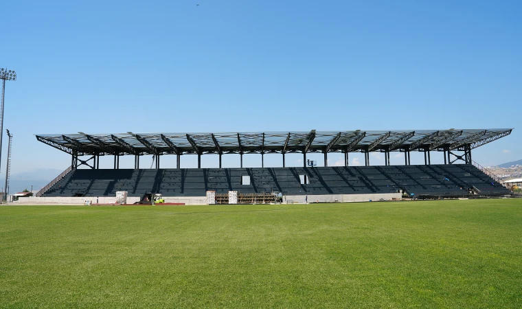 Şehrin 4 Bin Seyirci Kapasiteli Yeni Futbol Sahasında Sona Gelindi