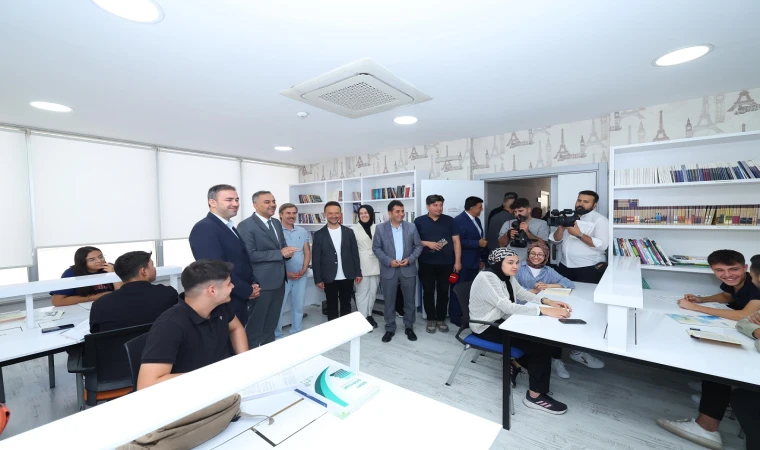 Başkan Toptaş, Üniversite Hazırlık Kursları’nda yeni dönemi başlattı