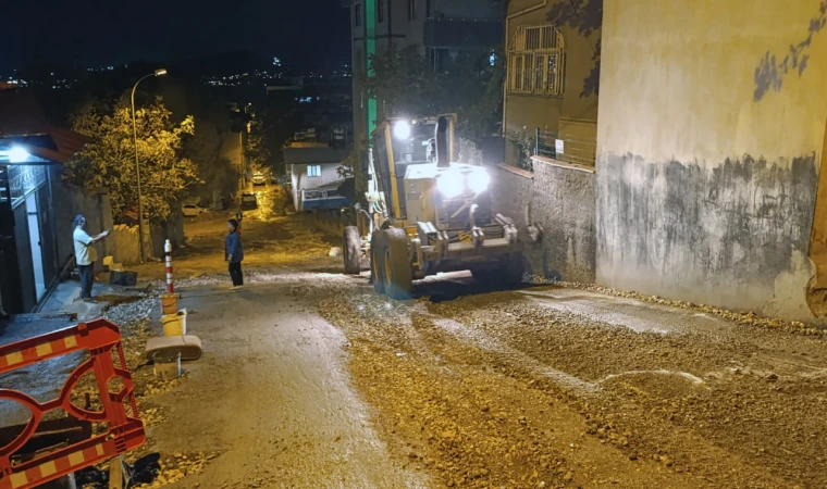 Büyükşehir’den Yağış Sonrası Gece Boyu Yoğun Mesai