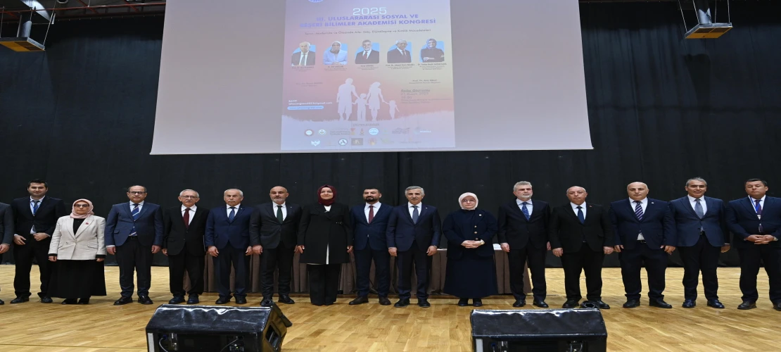 3. Uluslararası Sosyal ve Beşerî Bilimler Akademisi Kongresi Başladı
