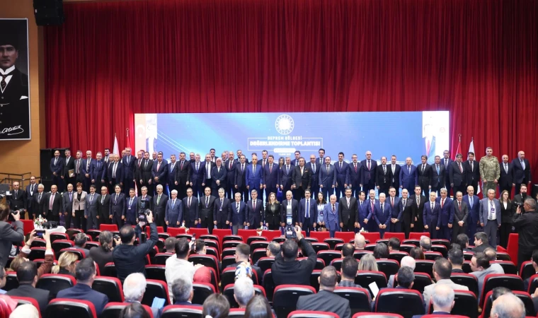 Adalet Bakanı Tunç, Deprem Bölgesindeki Hukuki Süreçleri Değerlendirdi