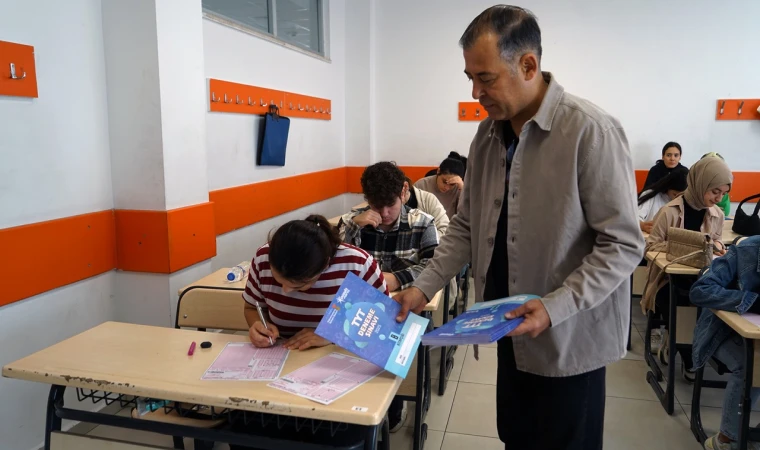 Büyükşehir’den Üniversite Yolunda Gençlere Güçlü Destek