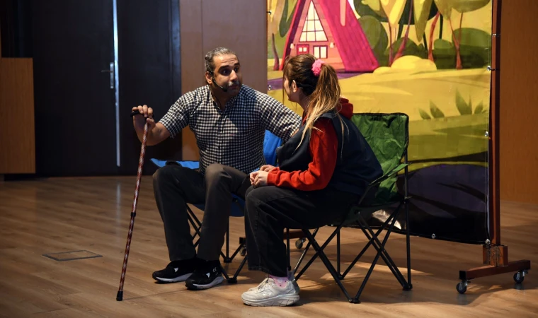 Büyükşehir’den Osmaniye’ye Kültür Köprüsü; “Ronnie Göldeki Fısıltı” Miniklerle Buluştu