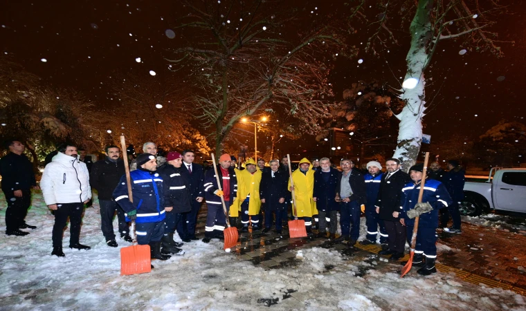 Görgel ve Ünlüer’den Yılın Son Saatlerinde Sahada Denetim ve Ziyaret