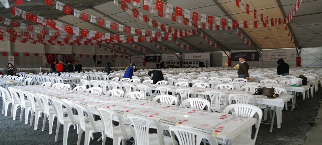 Büyükşehir’den Ramazan’da Büyük Dayanışma: 3 Noktada İftar Çadırı