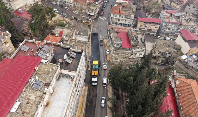 Kahramanmaraş'ta Yollar Tek Tek Yenileniyor