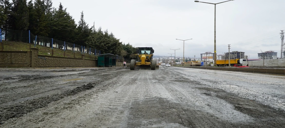 Yağışların Arterlerde Meydana Getirdiği Bozulmalar Hızlıca Onarılıyor