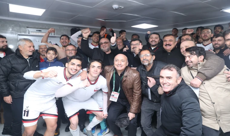 Başkan Akpınar’dan Karpedo Dondurma Kahramanmaraşspor’a Galibiyet Hediyesi