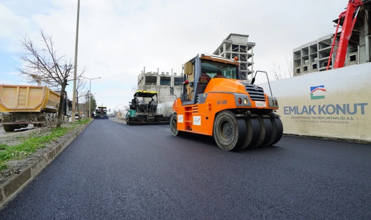 Büyükşehir, Dulkadiroğlu’nda Asfalt Mesaisini Sürdürüyor
