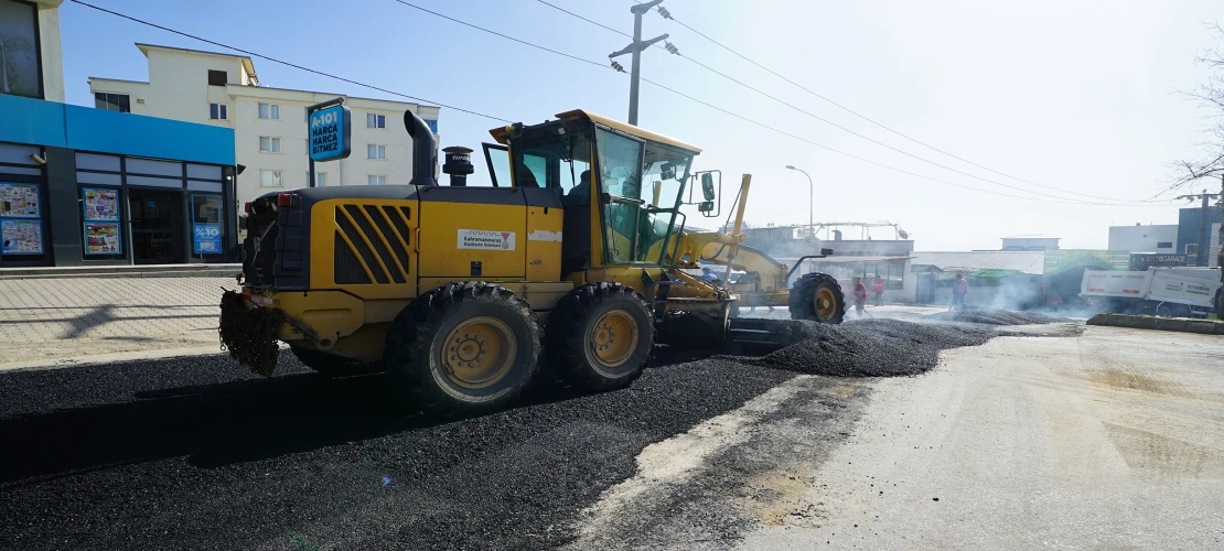 Büyükşehir Yol Yenilemelerini Durmaksızın Sürdürüyor
