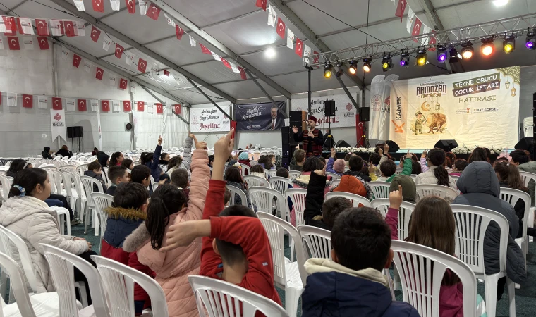 Ramazan Sokağı’nda Tekne Orucunun Son Buluşması