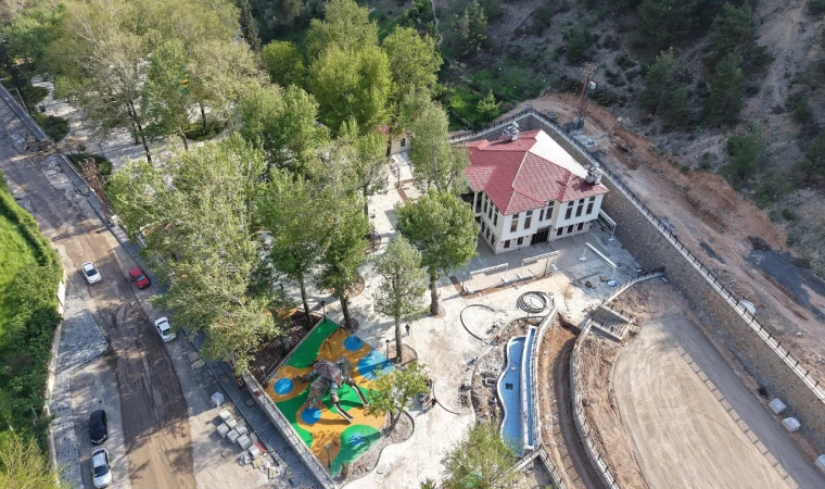 Çınaraltı Sosyal Tesisleri’nde Son Hazırlıklar Yapılıyor