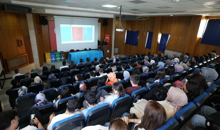 Büyükşehirden Üniversite Gençliğine Sıfır Atık Eğitimi