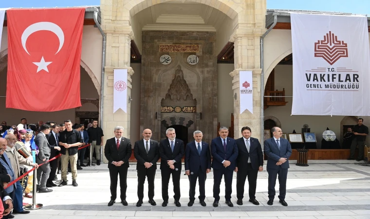 Tarihi Ulu Camii, Cumhurbaşkanı Erdoğan’ın Canlı Bağlantıyla Katıldığı Törenle İbadete Açıldı
