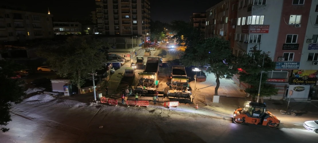 Büyükşehir, Asfalt Mesaisini Gece Gündüz Kesintisiz Sürdürüyor
