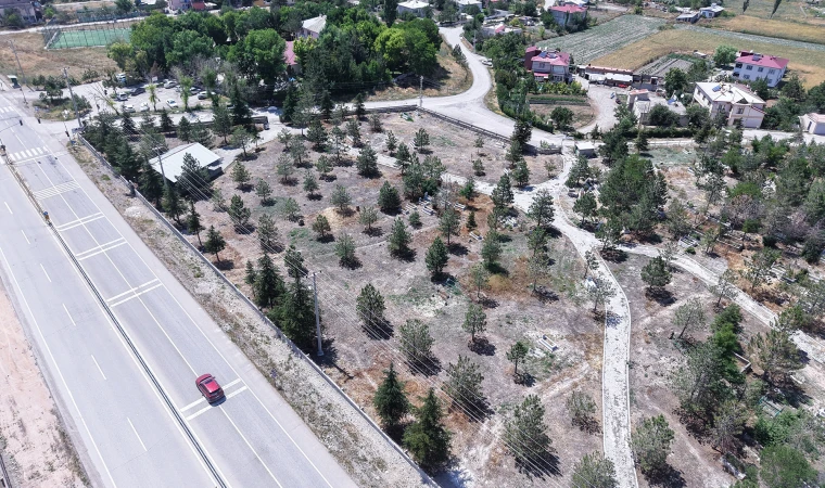 Büyükşehir’den Elbistan’daki 15 Mahalle Mezarlığına Kapsamlı Hizmet