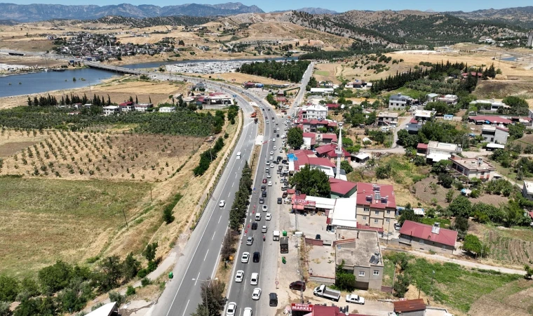 Kılavuzlu Mevkiinde Geçici Trafik Düzenlemesine Gidildi