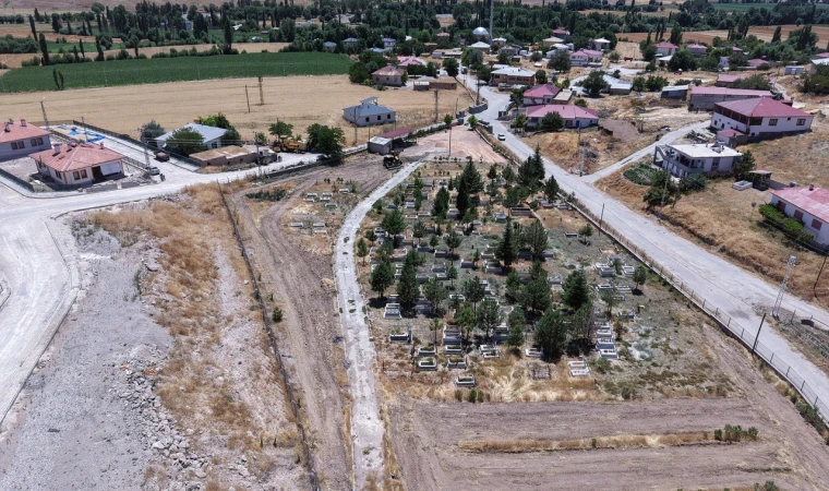 Büyükşehir, Elbistan Gündere Mezarlığı’nın Çehresini Yeniliyor