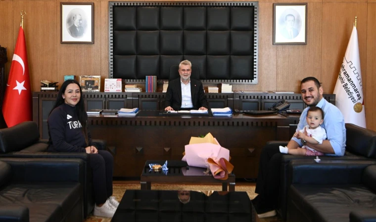 Başkan Görgel, Kahramanmaraşlı Milli Şampiyon Atıcı Safiye Temizdemir’i Ağırladı
