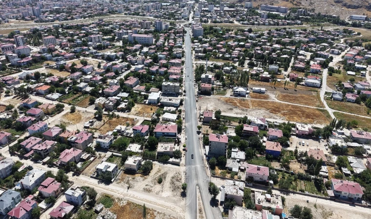 Büyükşehir’den Elbistan’ın Ulaşımına Güç Katacak Bir Asfalt Yatırımı Daha
