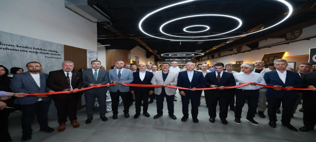 Kâbe Örtüleri ve Mukaddes Emanetler Onikişubat’ta ziyarete açıldı