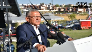 Başkan Büyükkılıç "Kahramanmaraş ve Kayseri adeta et ve tırnak olarak nitelendirilecek iller"