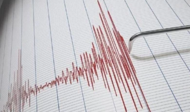 Ege Denizi sallanıyor! Kuşadası’nda iki büyük deprem