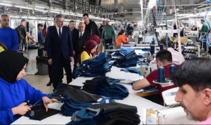 Başkan Güngör, Fabrika Çalışanlarıyla Bir Araya Geldi