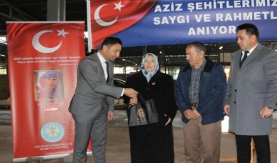 Manisa şehitlerini unutmuyor
