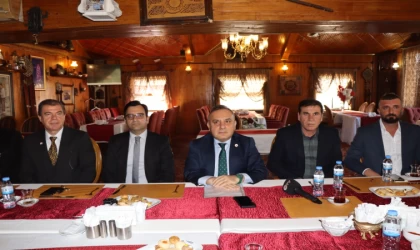 TDP Genel Başkan Yardımcısı Hatipağaoğlu, Kahramanmaraş’ta gazetecilerle bir araya geldi